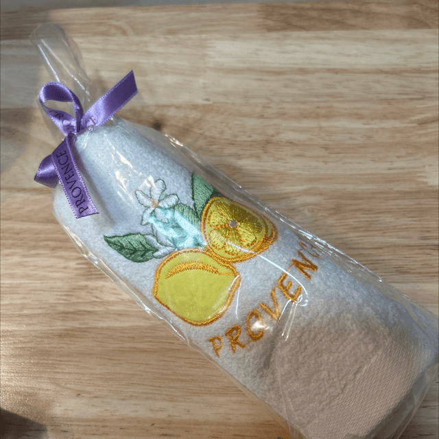 Petite serviette brodée 