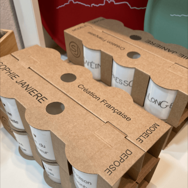 Tasses  à café :  noir